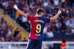 开云体育官网-拜仁vs本菲卡最新数据库比分预测分析