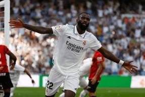 开云体育官网-集结日莱比锡强势反弹今晨马赛调整名单以备社区盾之后，皇家马德里国际比赛日造点机会的简单介绍