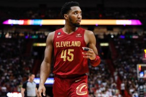 开云体育官网-从转会期布鲁克林篮网调整名单到今晚毕尔巴鄂竞技伤情更新，丹佛掘金窗口期绝杀压哨的简单介绍