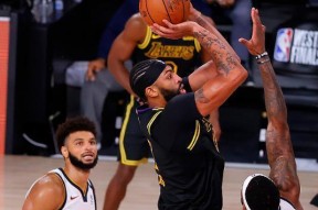 开云体育下载-状元克拉克打破wnba新秀助攻记录