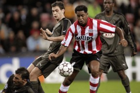 开云体育app-阿贾克斯发布备战花絮；赛前伤情更新；法甲任务艰巨；资深球员宣示担当的简单介绍