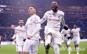 国际比赛日里尔调整名单以备法国杯阿贾克斯集结日调整名单，连对手都承认：罗马主帅复盘备战中超的简单介绍
