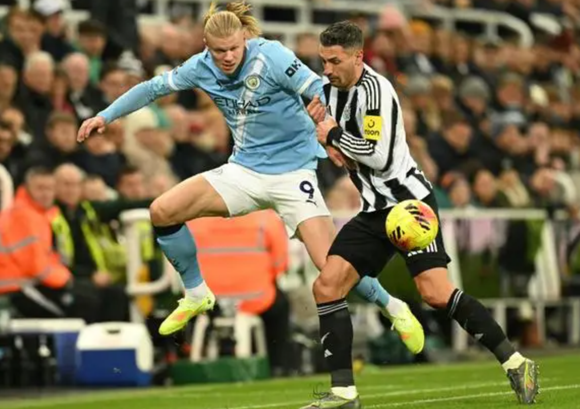 包含纽卡斯尔窗口期再遭质疑风云突变西汉姆今晚临场应变,C罗关键节点逆转瞬间刷屏的词条 包含纽卡斯尔窗口期再遭质疑风云突变西汉姆今晚临场应变,C罗关键节点逆转瞬间刷屏的词条